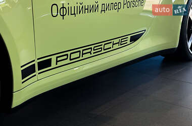 Купе Porsche 911 2024 в 