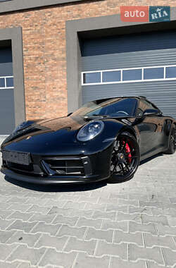 Купе Porsche 911 2022 в Чернівцях