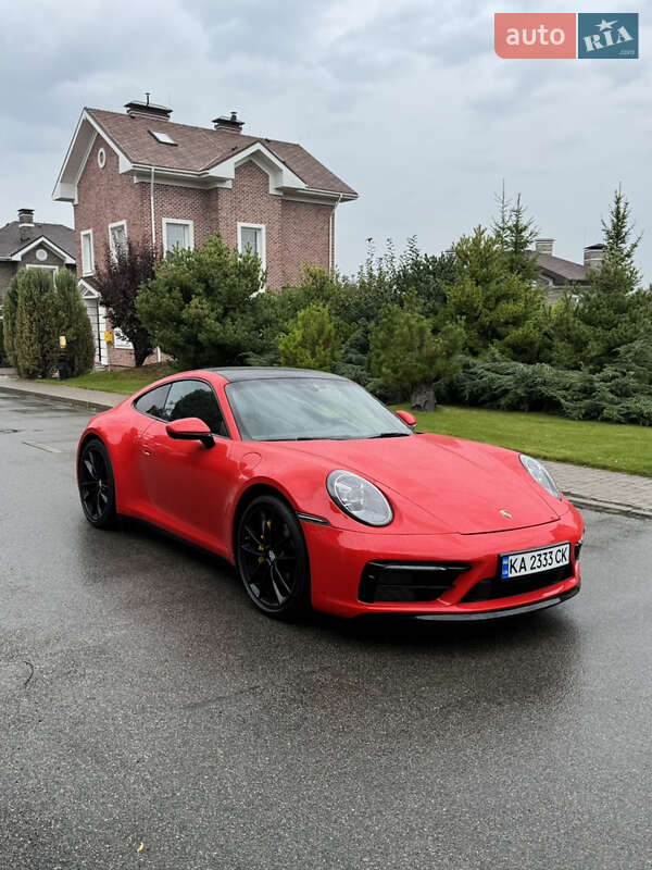 Купе Porsche 911 2022 в Киеве