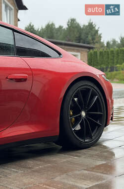 Купе Porsche 911 2022 в 