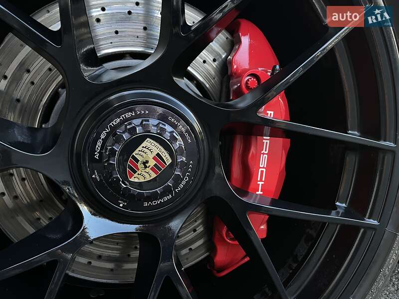 Купе Porsche 911 2017 в Києві