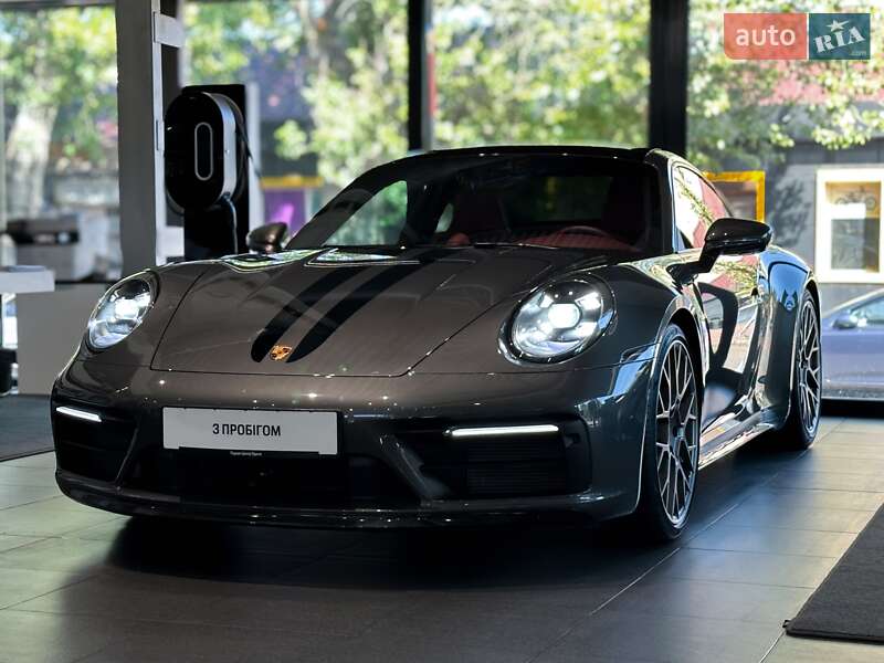 Porsche 911 2021
