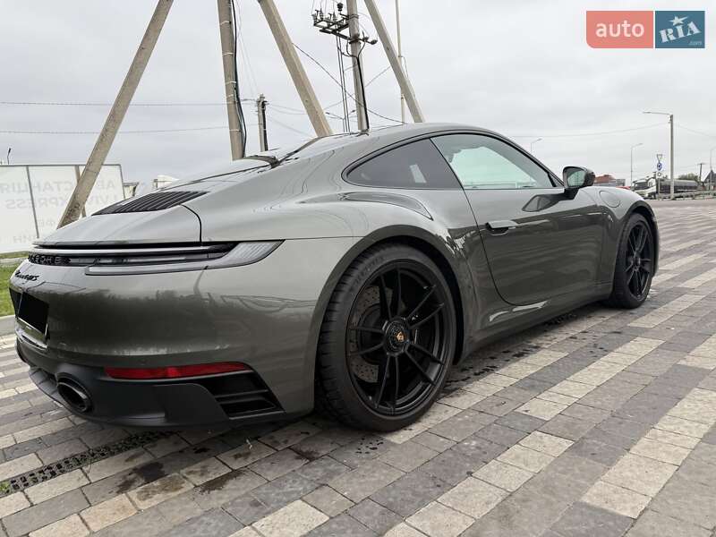 Купе Porsche 911 2023 в Львове