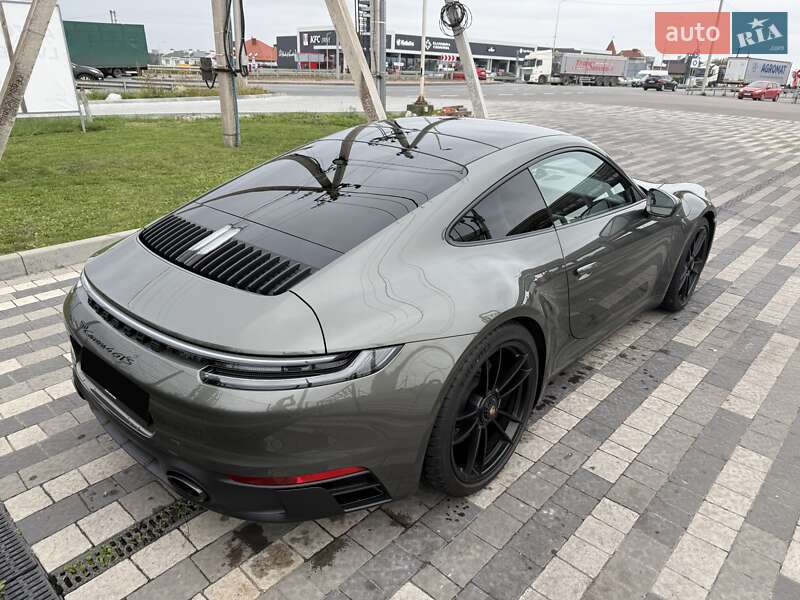 Купе Porsche 911 2023 в Львове