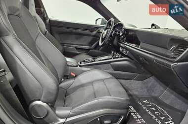 Купе Porsche 911 2024 в 