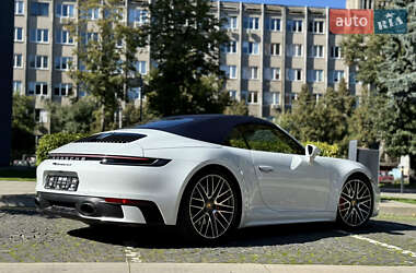 Кабриолет Porsche 911 2022 в 
