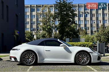 Кабриолет Porsche 911 2022 в 