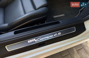 Кабриолет Porsche 911 2022 в 