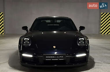 Купе Porsche 911 2023 в 