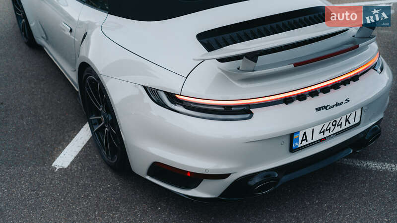 Кабріолет Porsche 911 2022 в Києві