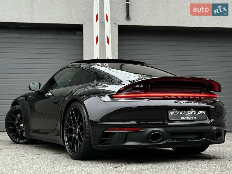 Купе Porsche 911 2023 в Киеве фото 31 Купе Porsche 911 2023 в Киеве