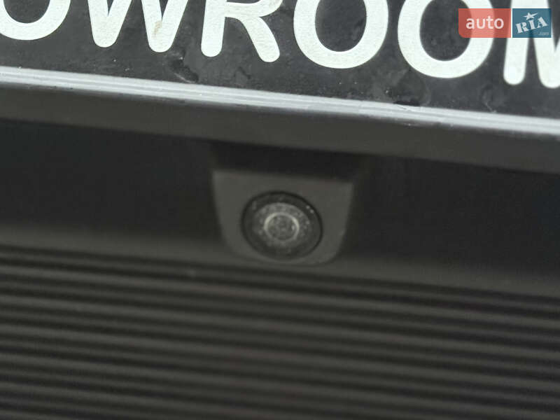 Купе Porsche 911 2023 в Киеве фото 36 Купе Porsche 911 2023 в Киеве