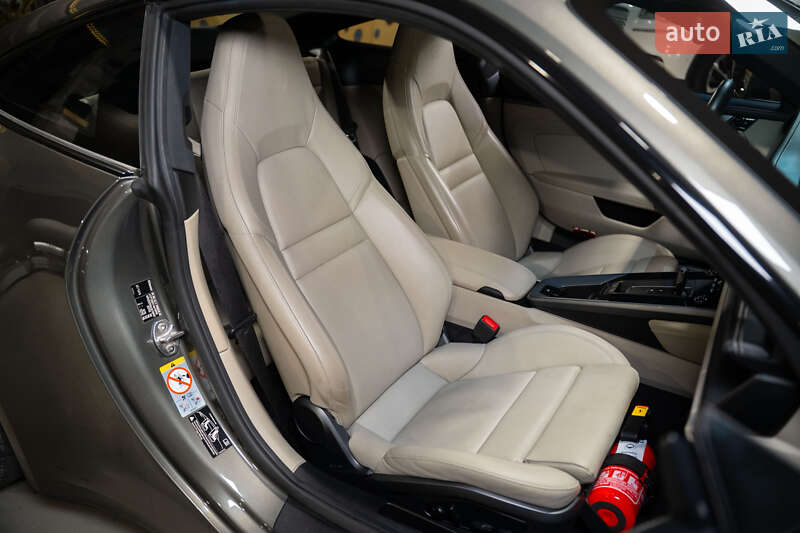 Купе Porsche 911 2019 в Луцьку фото 33 Купе Porsche 911 2019 в Луцьку