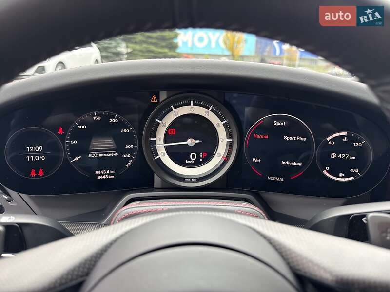 Купе Porsche 911 2024 в Києві фото 42 Купе Porsche 911 2024 в Києві