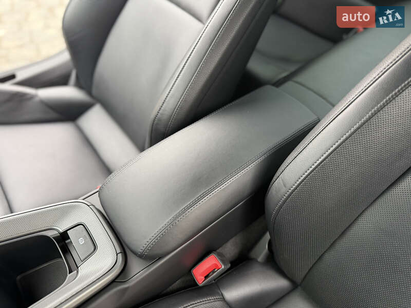 Купе Porsche 911 2021 в Львове фото 40 Купе Porsche 911 2021 в Львове