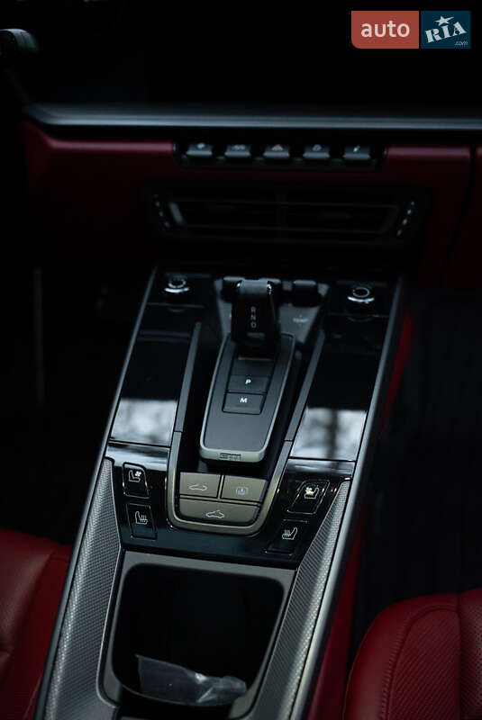 Купе Porsche 911 2022 в Киеве фото 18 Купе Porsche 911 2022 в Киеве