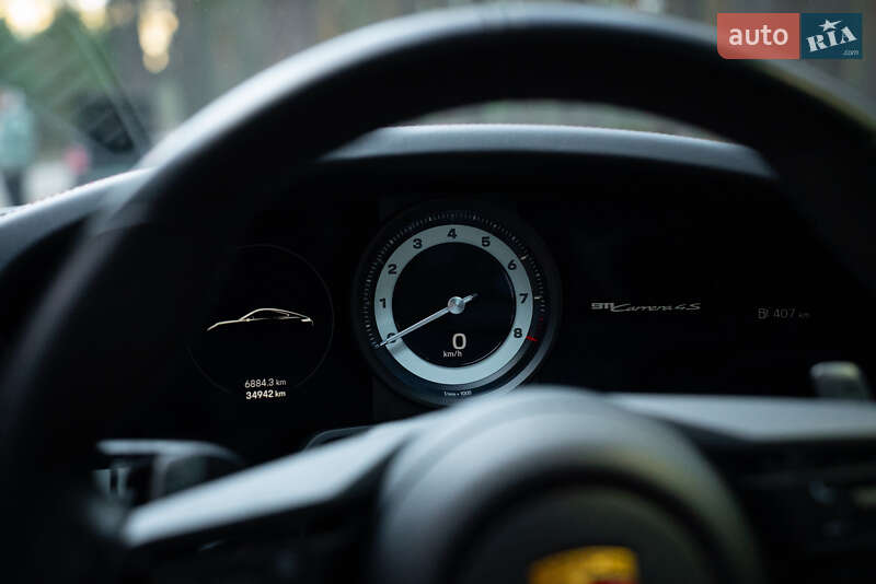 Купе Porsche 911 2022 в Киеве фото 22 Купе Porsche 911 2022 в Киеве