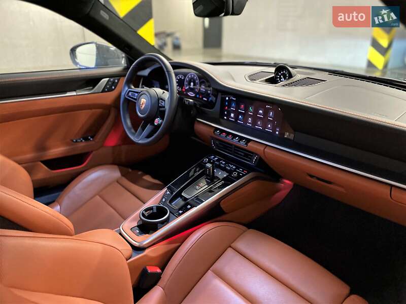 Купе Porsche 911 2025 в Киеве
