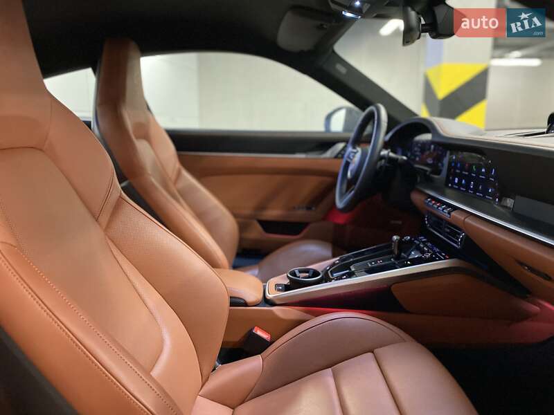 Купе Porsche 911 2025 в Киеве