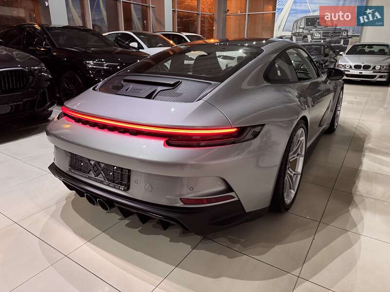 Купе Porsche 911 2023 в Одессе