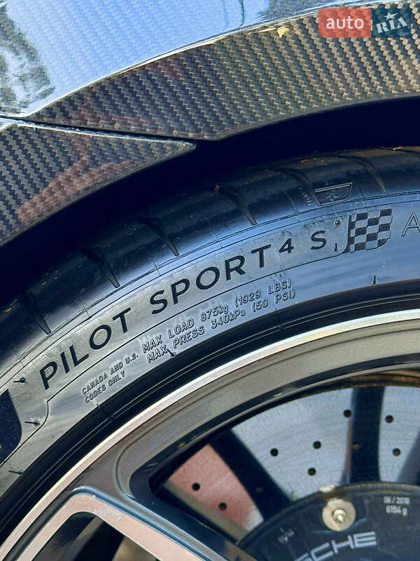 Купе Porsche 911 2016 в Киеве