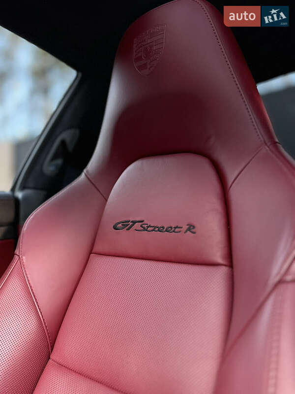 Купе Porsche 911 2016 в Киеве