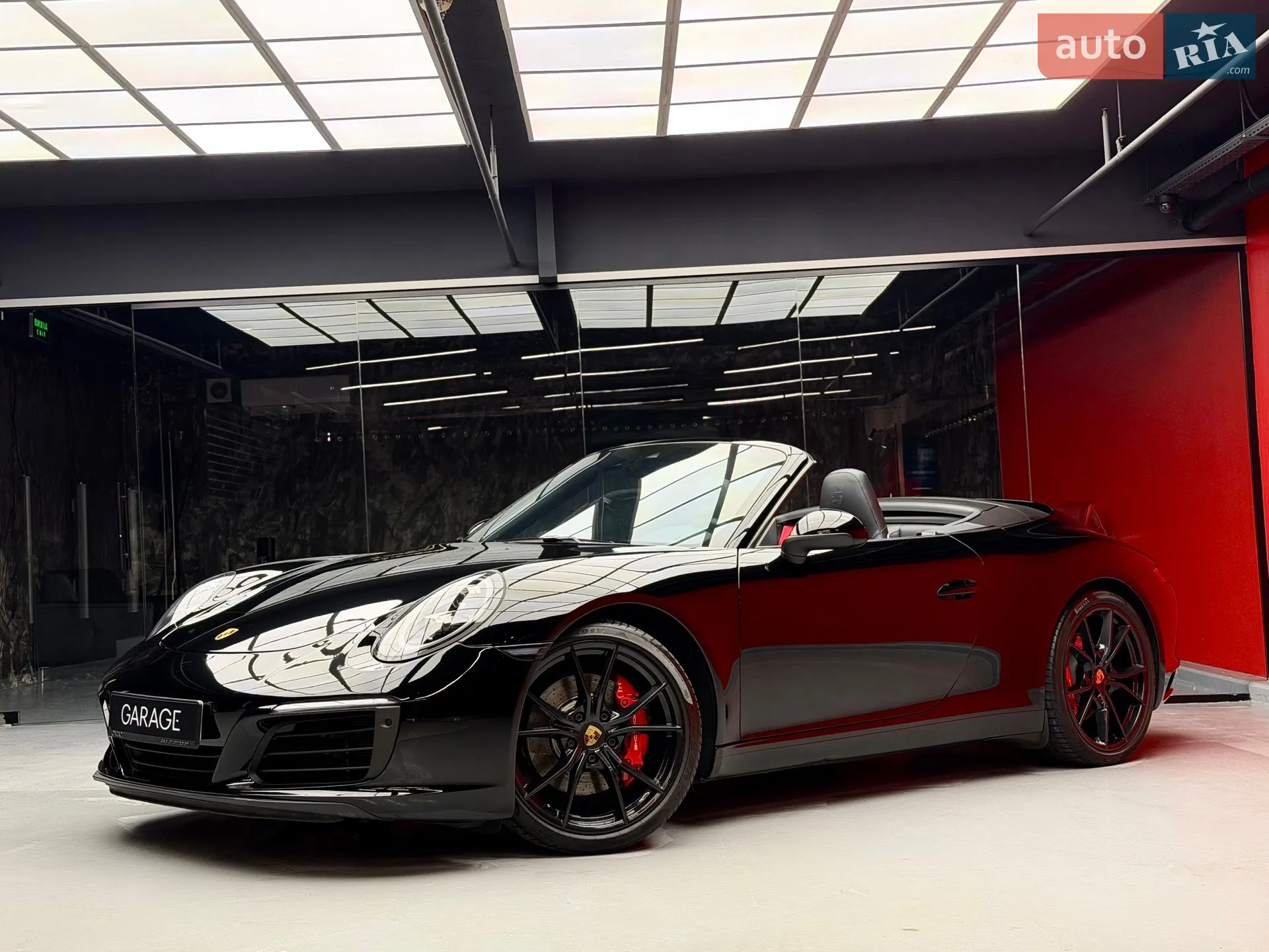 2018 Porsche 911 - мініатюра 7