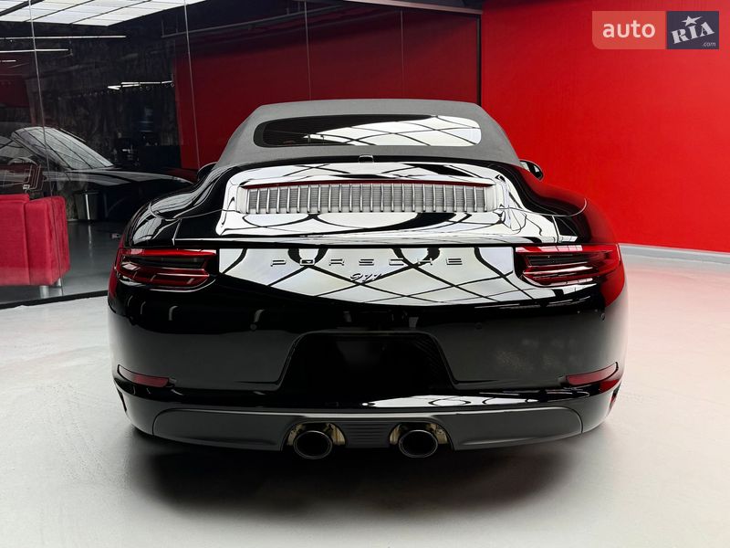 Кабриолет Porsche 911 2018 в Киеве