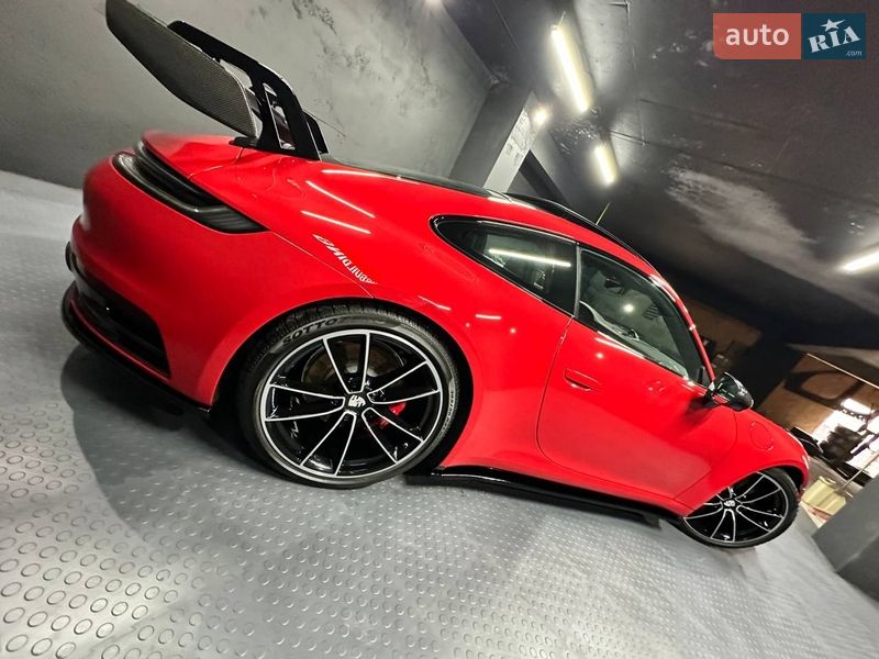 Купе Porsche 911 2020 в Киеве