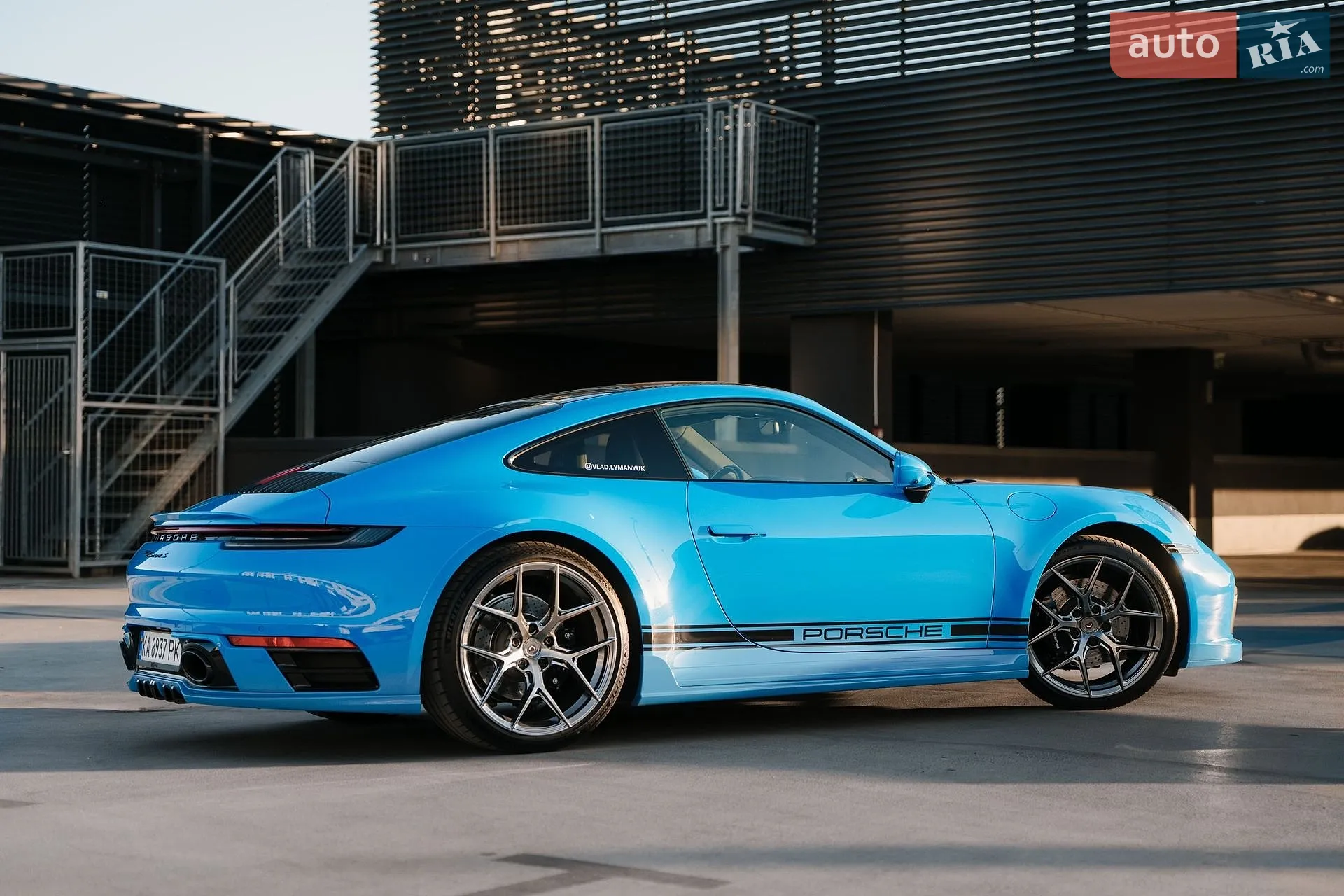 2021 Porsche 911 - мініатюра 3