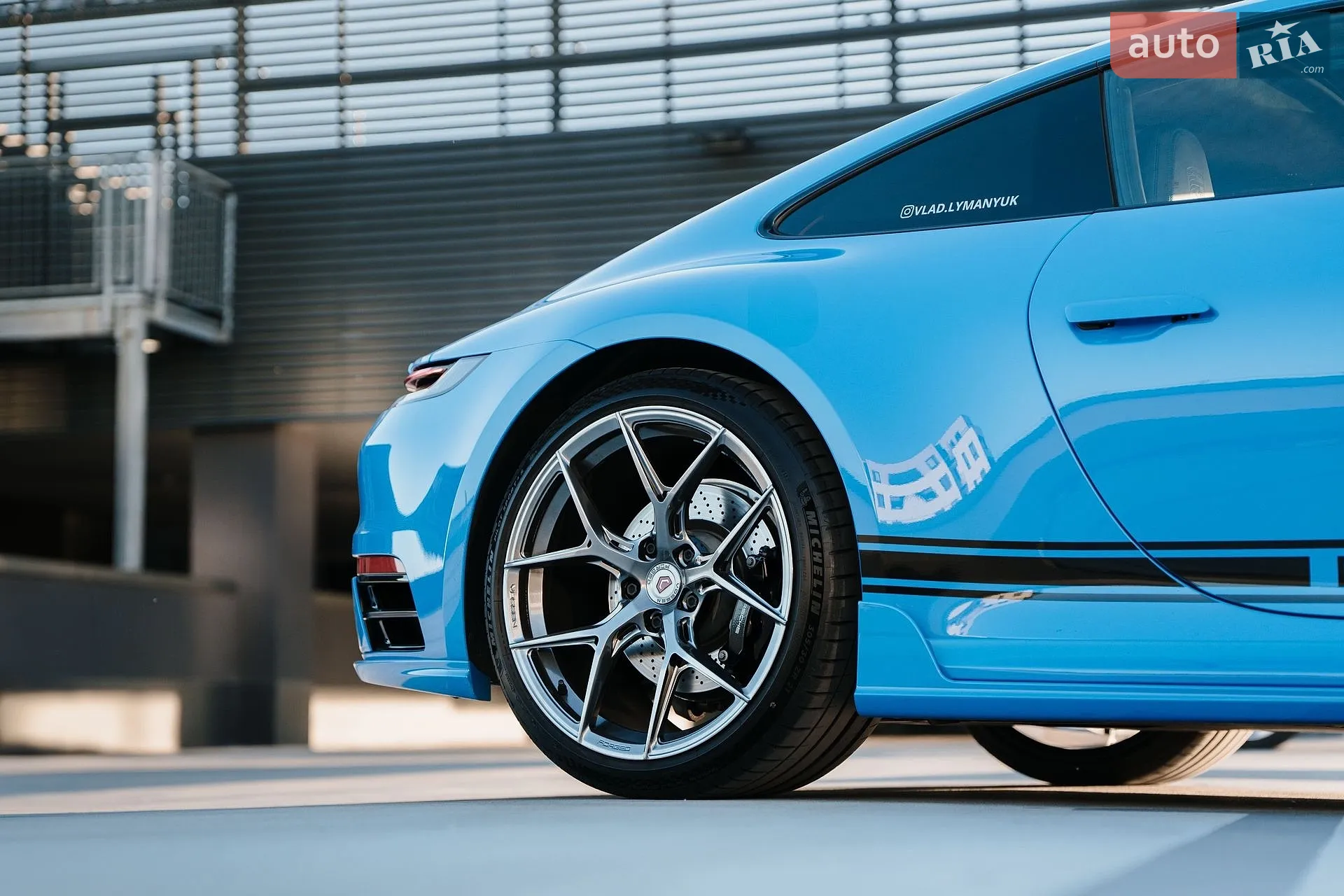 2021 Porsche 911 - мініатюра 10