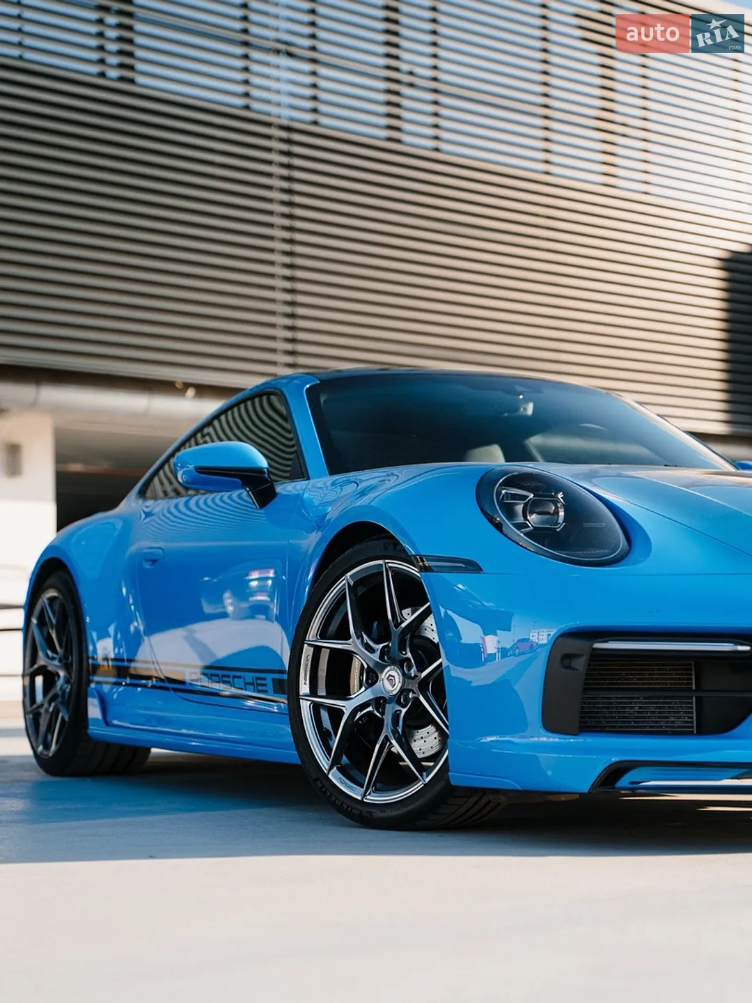 2021 Porsche 911 - мініатюра 2