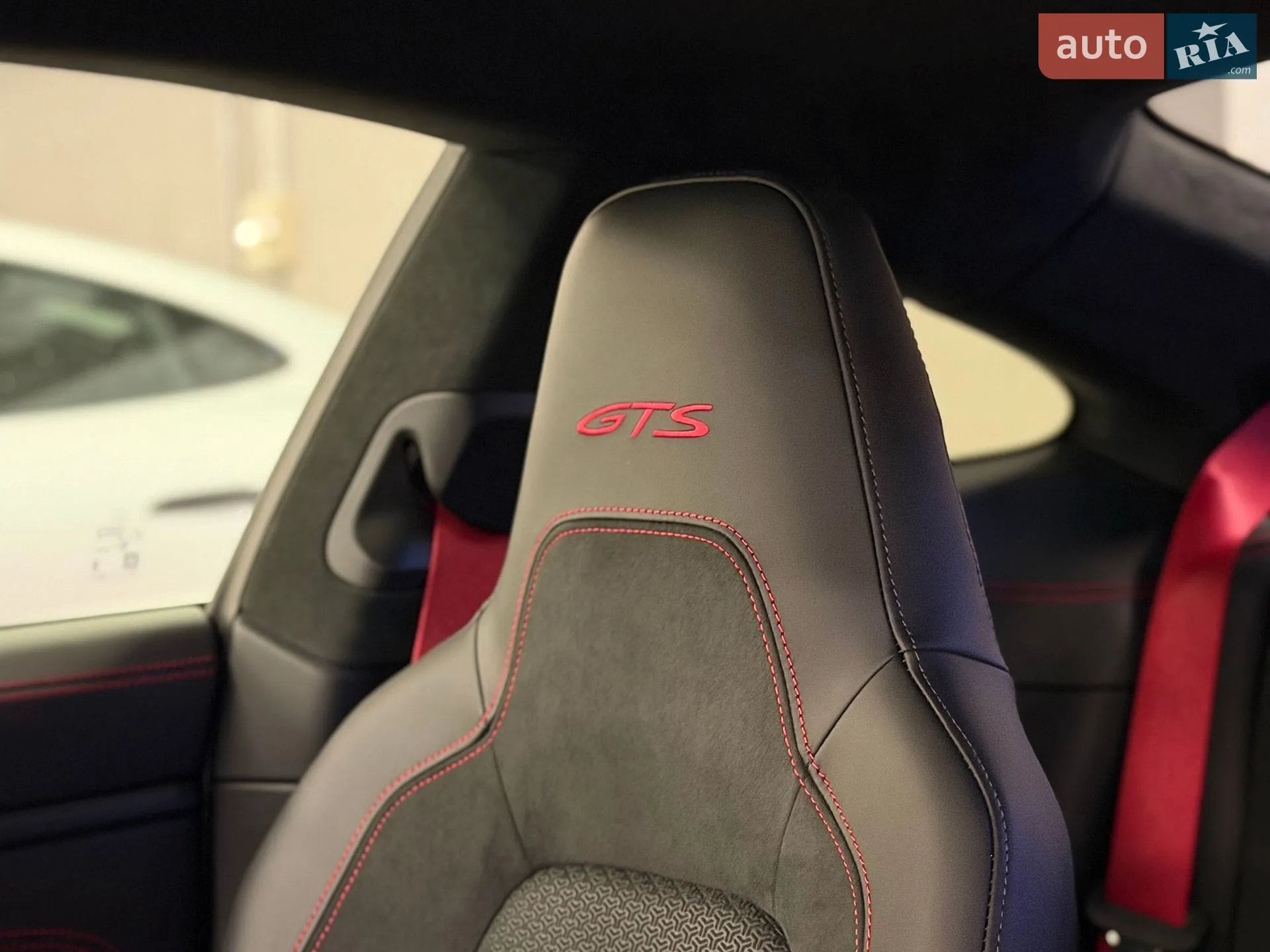 2025 Porsche 911 - мініатюра 38