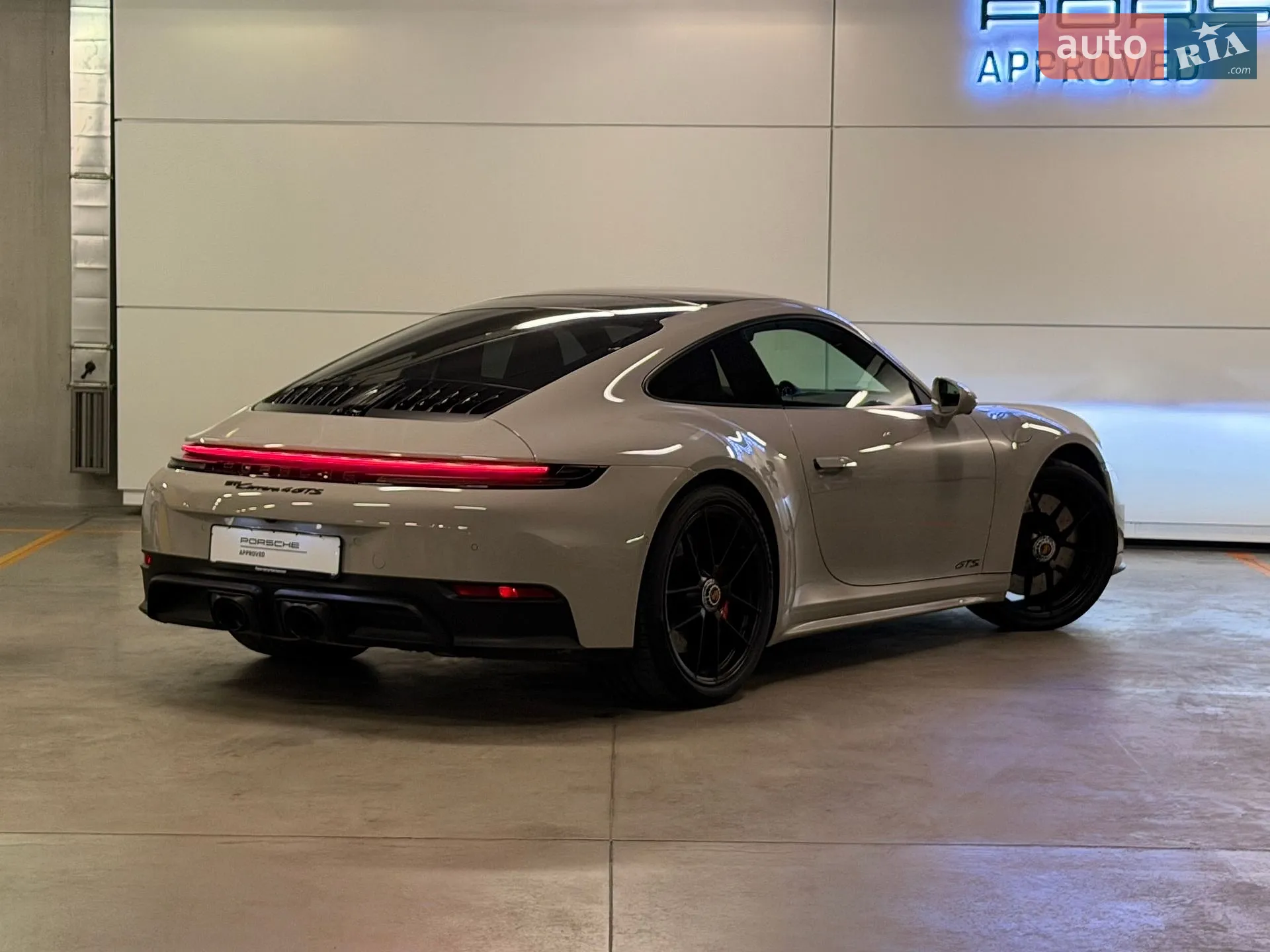 2025 Porsche 911 - мініатюра 10