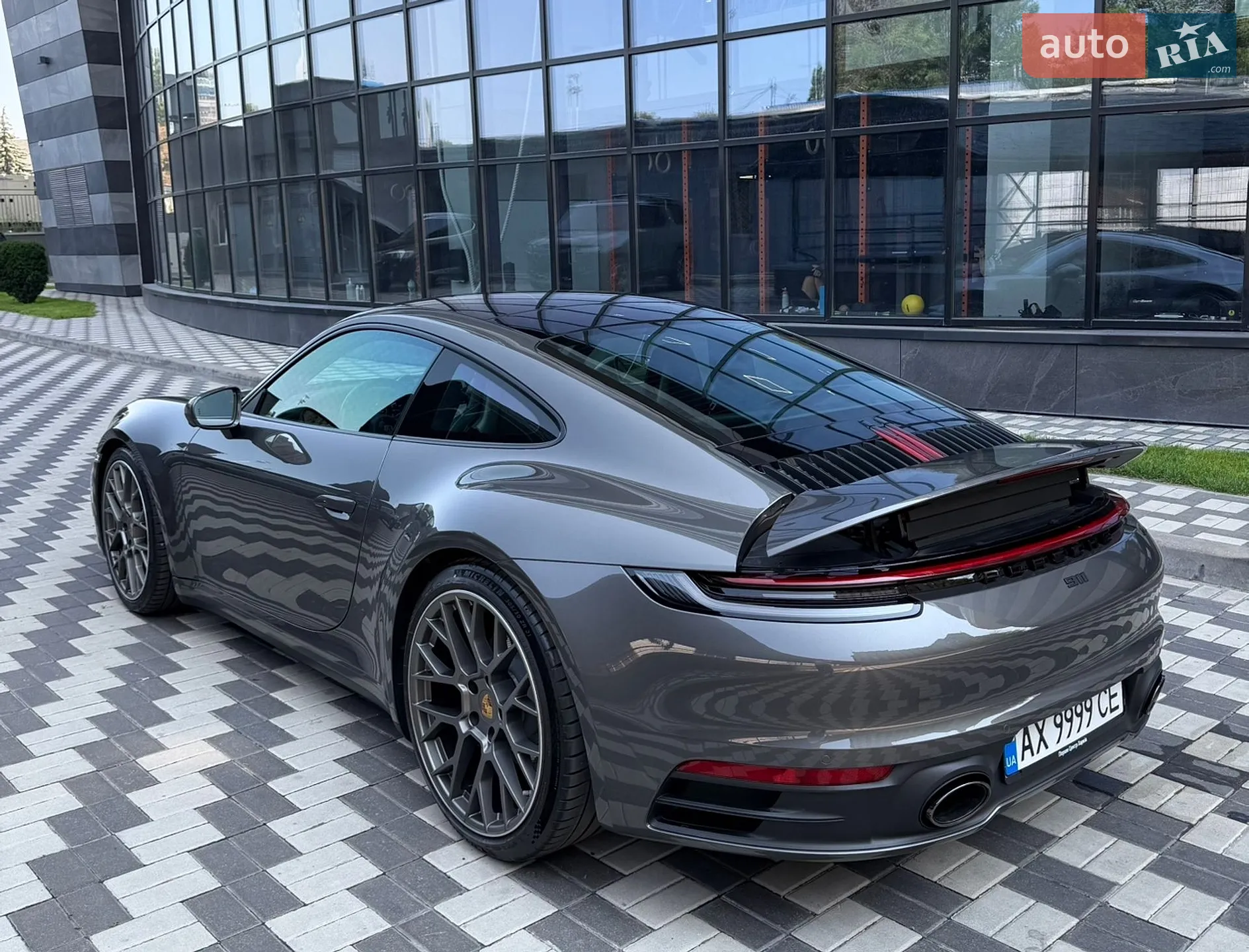 2020 Porsche 911 - мініатюра 7