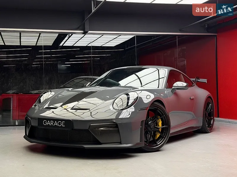 Porsche 911 2025