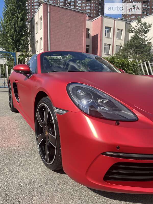 Родстер Porsche Boxster 2019 в Києві