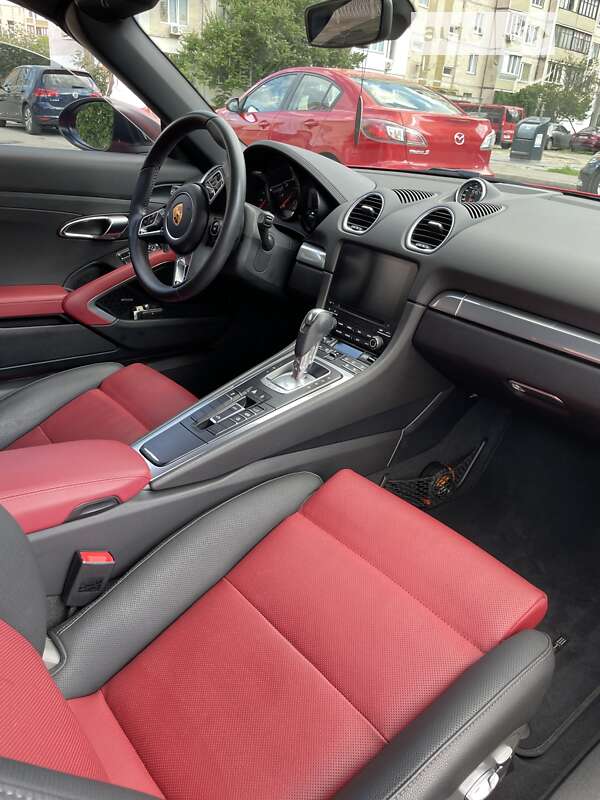 Родстер Porsche Boxster 2019 в Києві