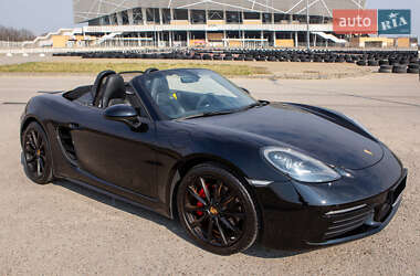 Кабриолет Porsche Boxster 2016 в 