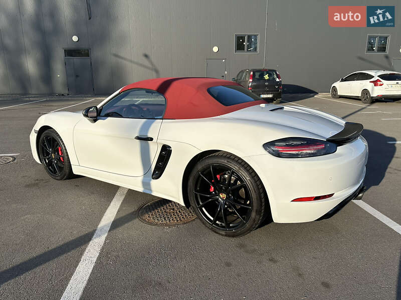 Родстер Porsche Boxster 2018 в Киеве фото 6 Родстер Porsche Boxster 2018 в Киеве