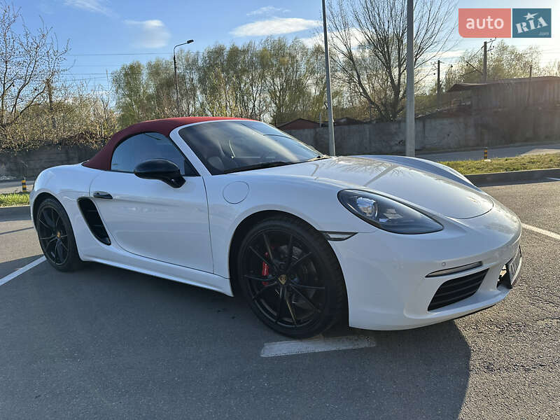 Родстер Porsche Boxster 2018 в Киеве фото 4 Родстер Porsche Boxster 2018 в Киеве