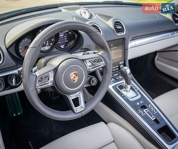 Родстер Porsche Boxster 2024 в Києві