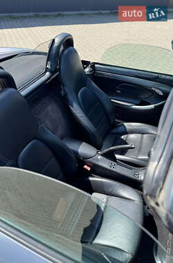 Родстер Porsche Boxster 2001 в 