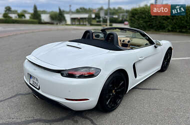 Родстер Porsche Boxster 2016 в 