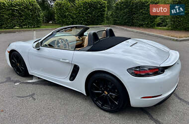 Родстер Porsche Boxster 2016 в 