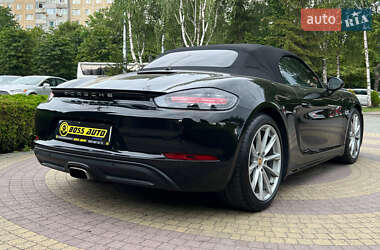 Родстер Porsche Boxster 2017 в 