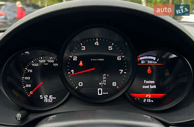 Родстер Porsche Boxster 2017 в 