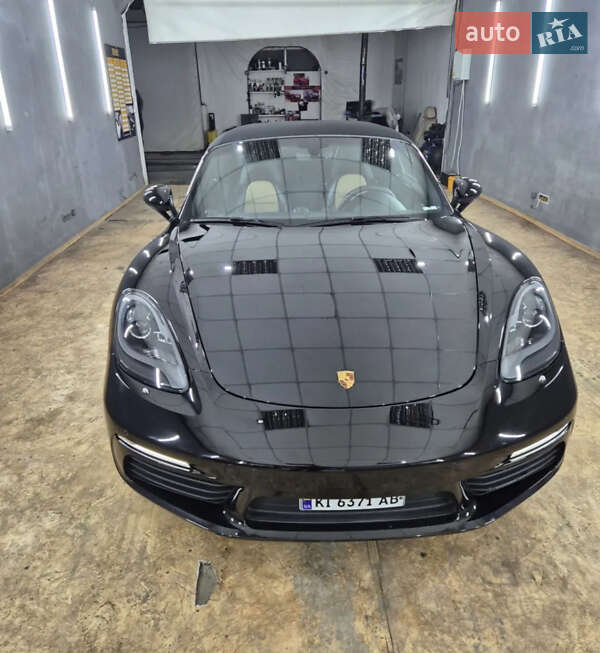 Родстер Porsche Boxster 2018 в Києві