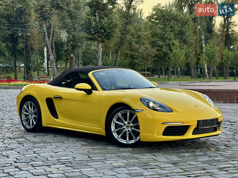 Родстер Porsche Boxster 2020 в Киеве