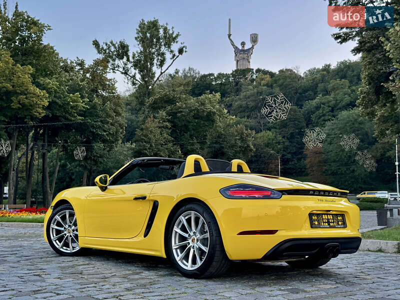 Родстер Porsche Boxster 2020 в Киеве